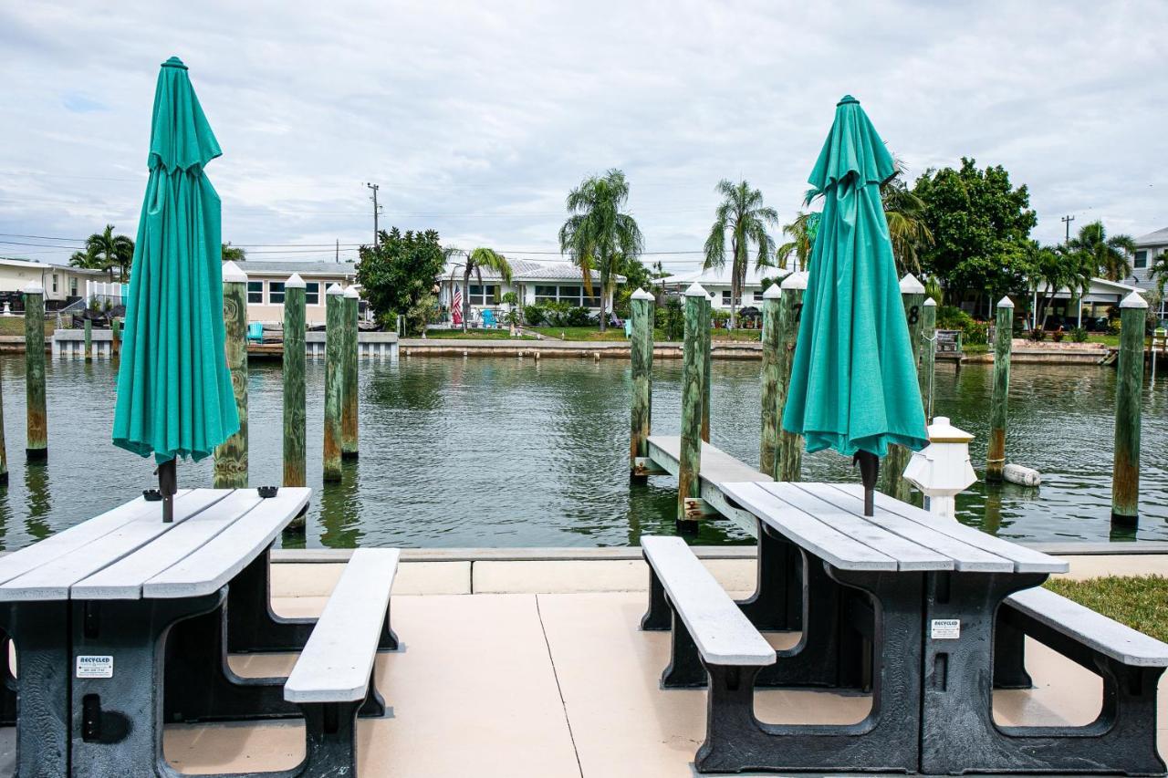 Bayside Inn And Marina Treasure Island Buitenkant foto